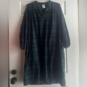 Lands End Flannel Nightgown Size Large Navy and Green